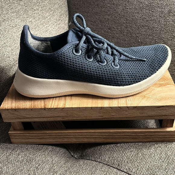Allbirds Tree Runners Marine Blue/White - Picture 5 of 7